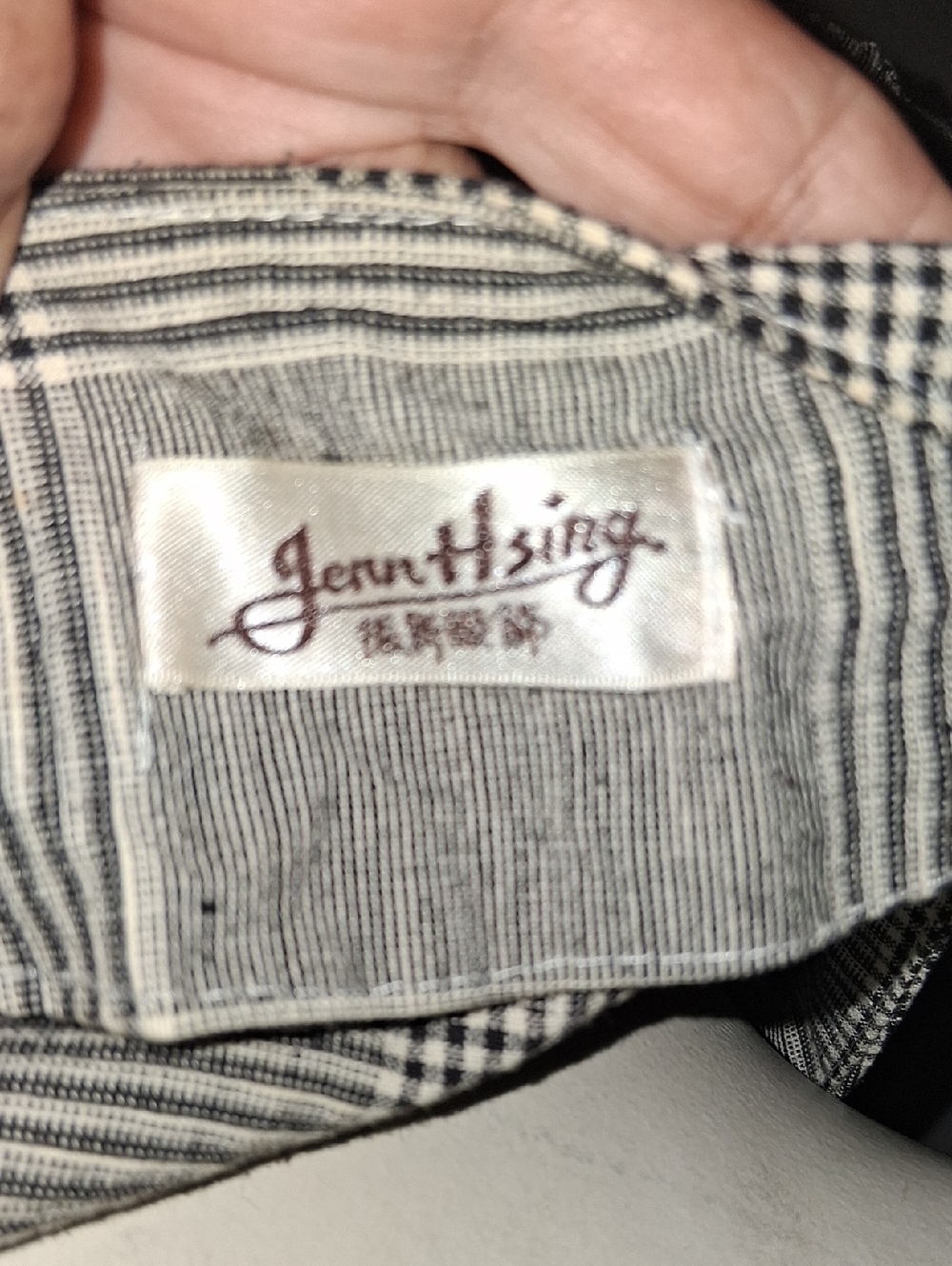 🦄Jenn Hsing Vintage Plaid Cropped Button-Front Jacket - Black/Gray - Picture 7 of 7